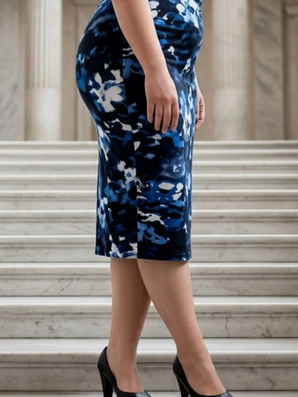 VINTAGE 2004 Leith Blue Black Abstract Midi Pencil Skirt XL Bodycon Lined Luxe